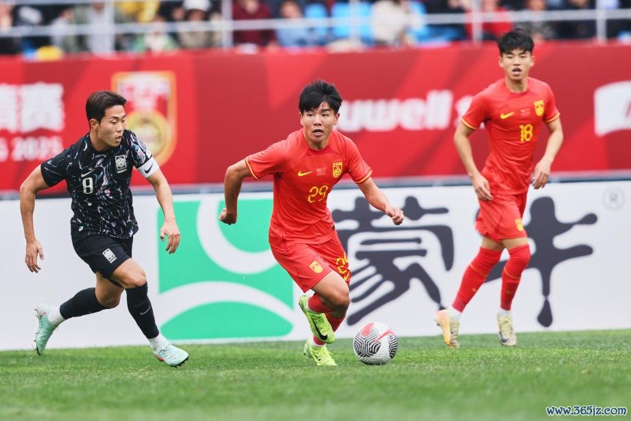 [图]外洋足球邀请赛：U22国足1-0绝杀韩国U22
